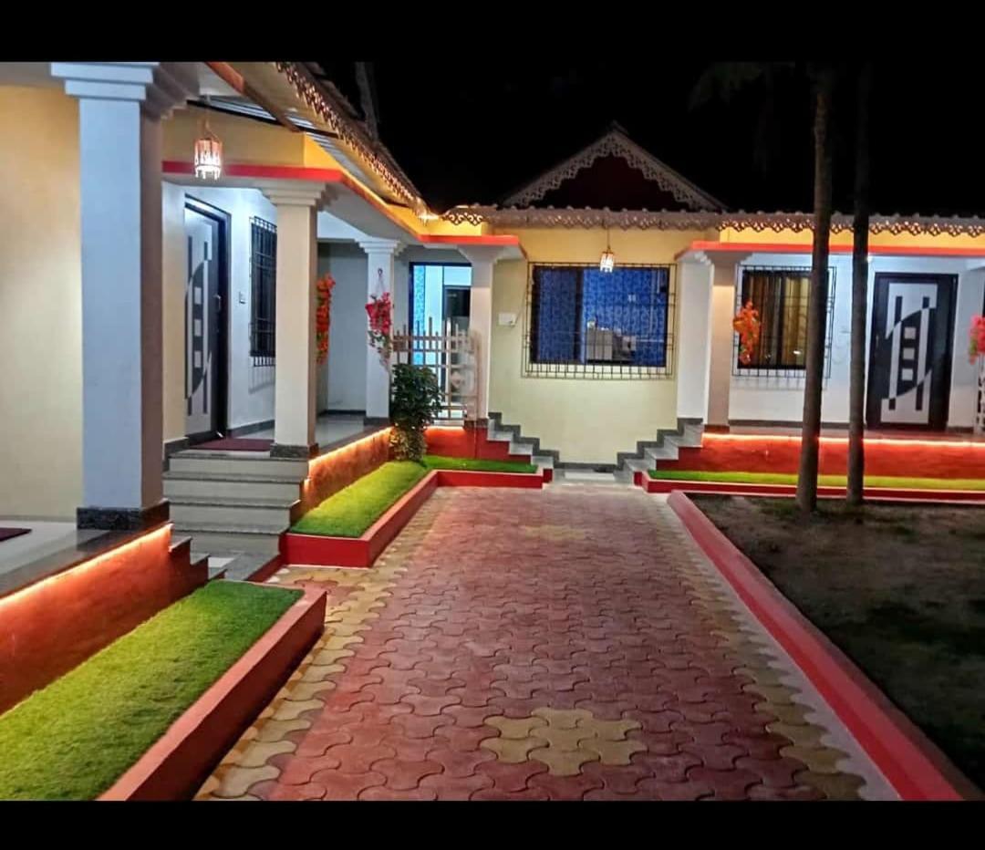 Viswamurti Resorts Chālsa Exterior foto